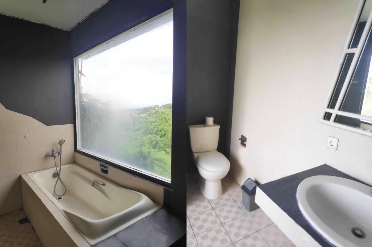 Pecatu Guesthouse ウルワツ エクステリア 写真