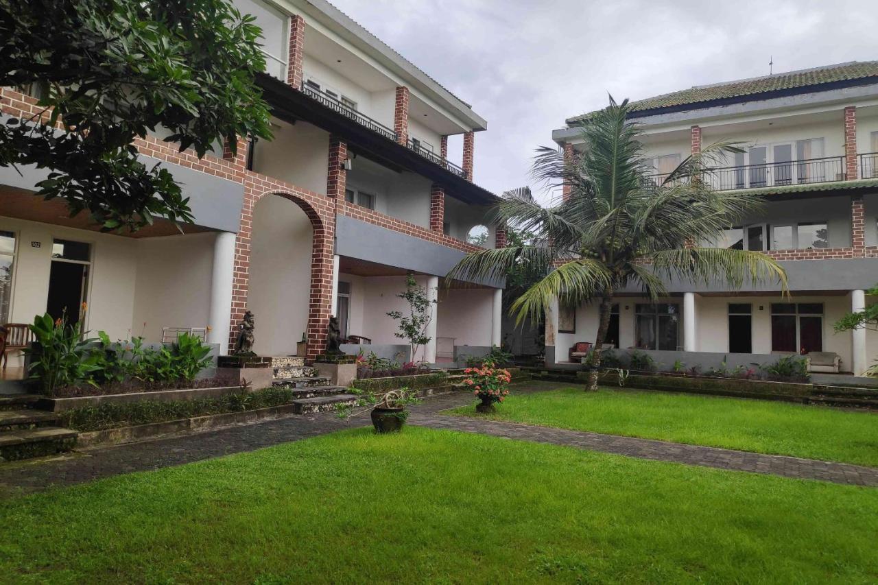 Pecatu Guesthouse ウルワツ エクステリア 写真