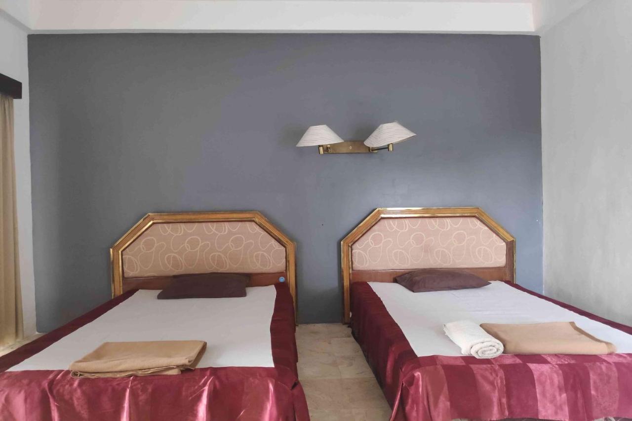 Pecatu Guesthouse ウルワツ エクステリア 写真