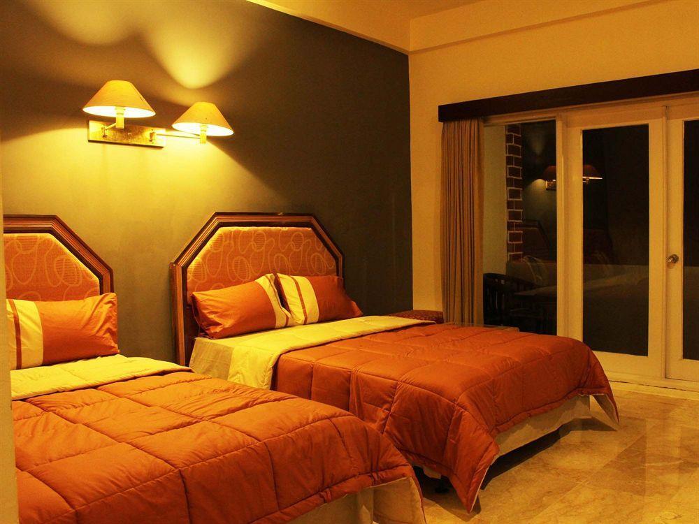 Pecatu Guesthouse ウルワツ エクステリア 写真